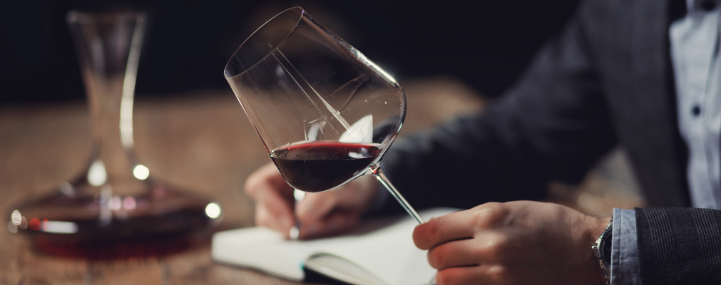 How to become a sommelier